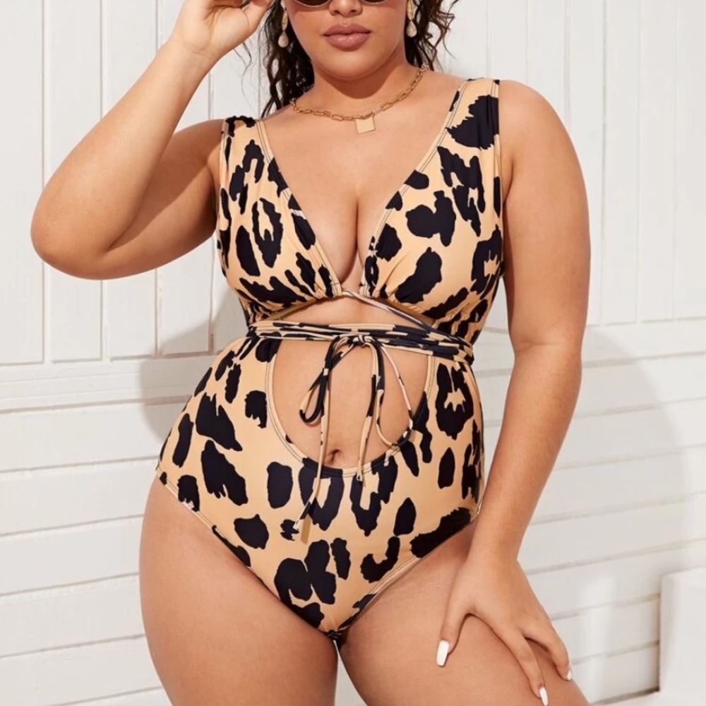 One piece swimsuit